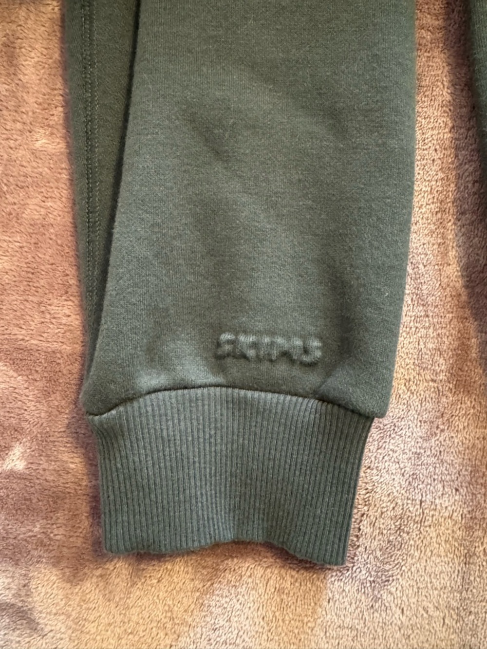 SKIMS Dark Green Full-Zip Hoodie - Picture 3 of 5